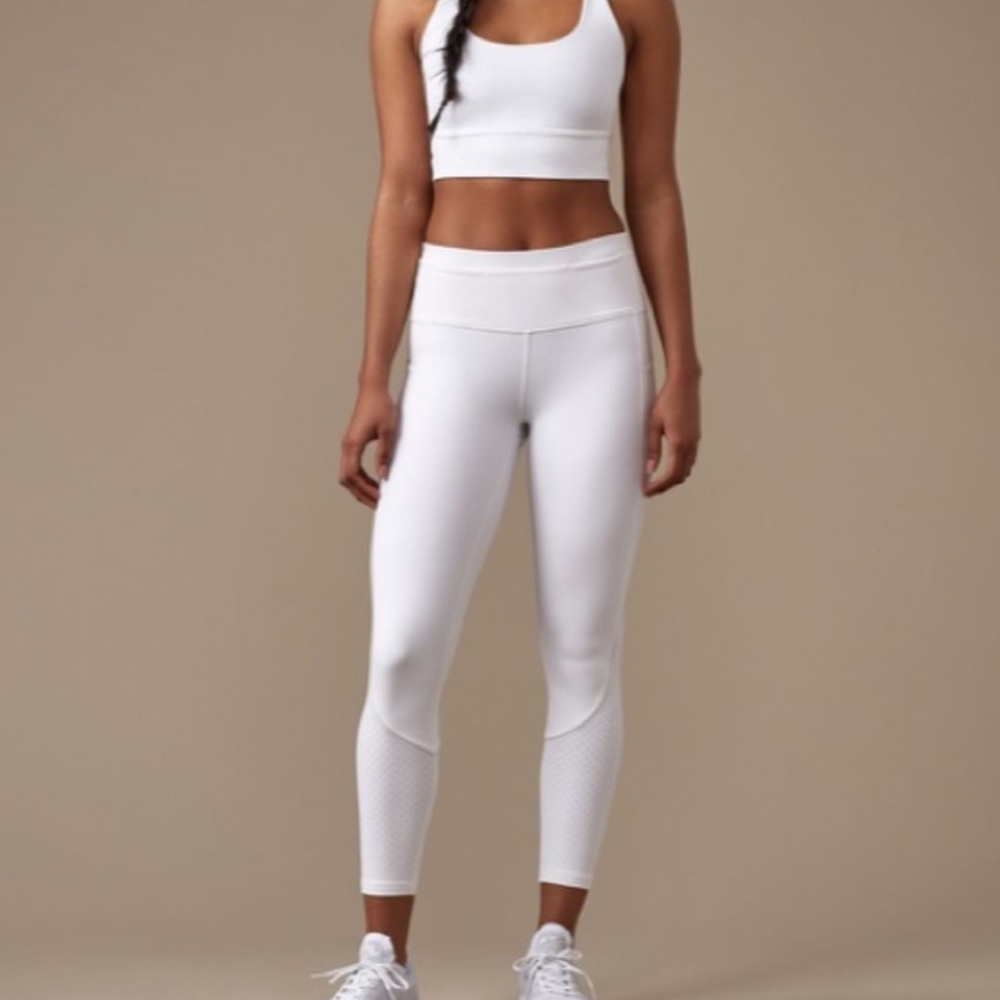 Lululemon White leggings RARE